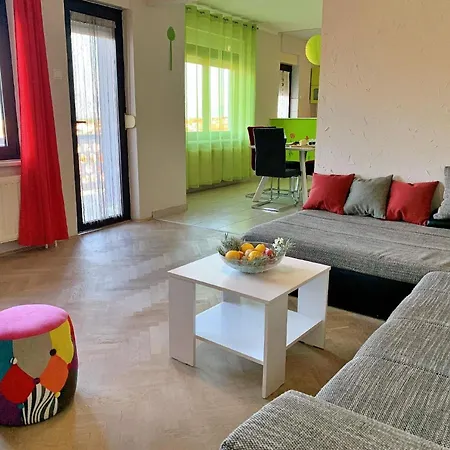 Rozi-meerblick, Balkon, 260m Vom Šilo